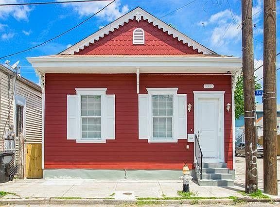 2nd image of 3301 Loyola Ave