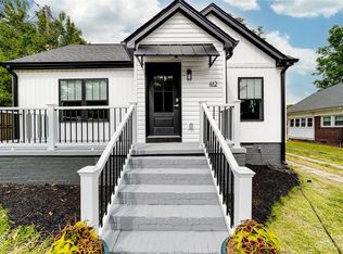 412 Woodlawn Ave, Gastonia, NC 28052