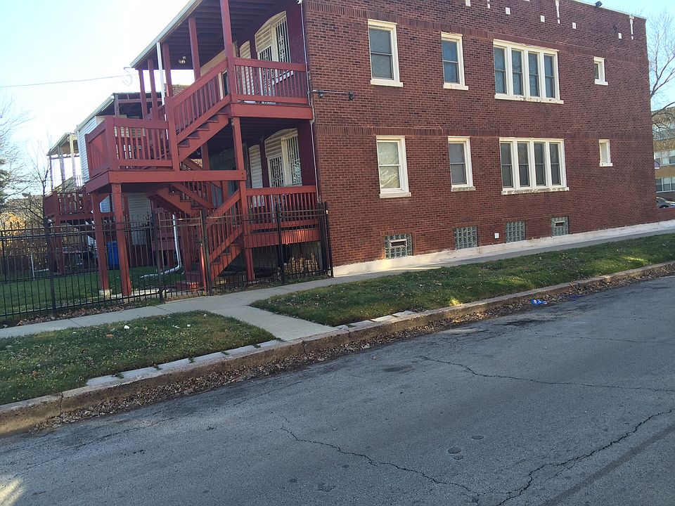 2nd image of 7201 S Michigan Ave