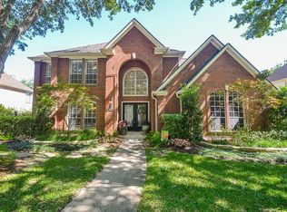 3826 Meadow Spring Dr, Sugar Land, TX 77479