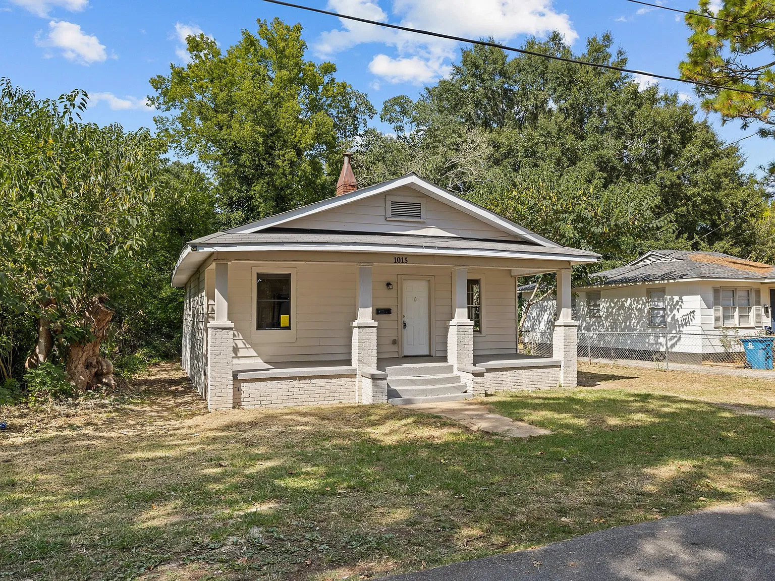 1015 Herring Street - 1 — Photo 4