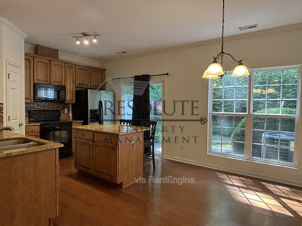 318 Anterbury Dr