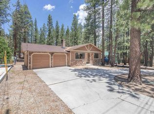 563 Ridgeside Dr, Big Bear City, CA 92314