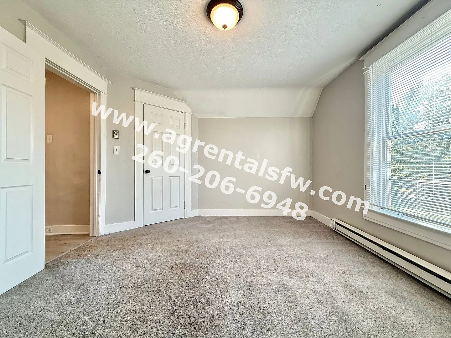 912 3rd St — Photo 4