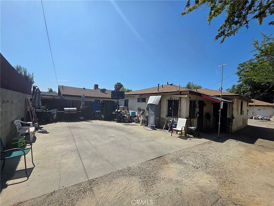 2nd image of 10479 El Dorado Ave