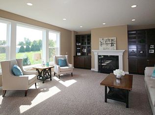 15231 Eagle Bay Way, Apple Valley, MN 55124
