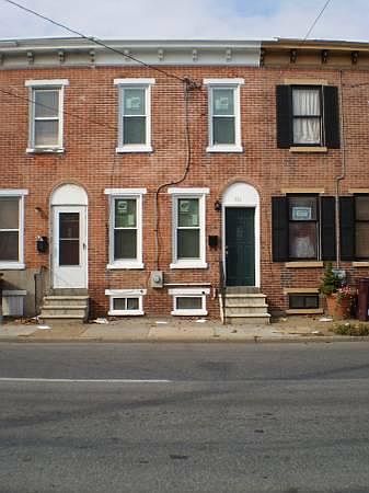 1st image of 911 N Spruce St