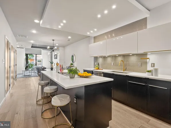 1341 Irving St NW APT C, Washington, DC 20010