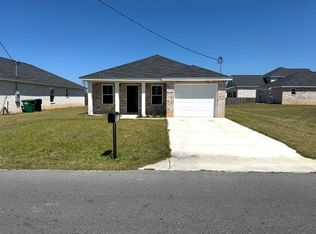 3739 Avon Rd, Panama City, FL 32404