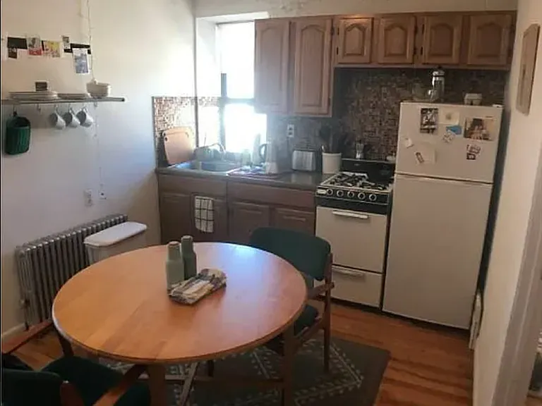 166 N 7th St #2 — Photo 3