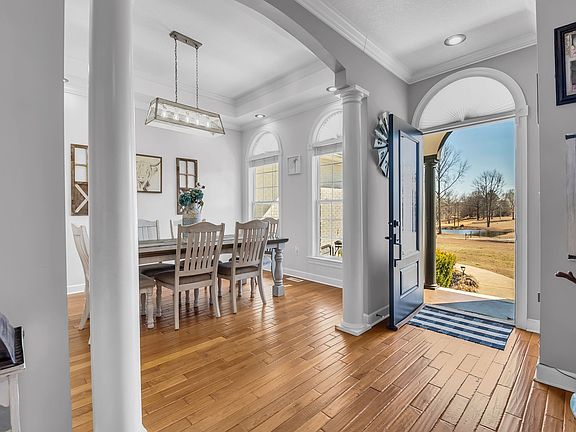 5th image of 4161 Shady Oak Ln