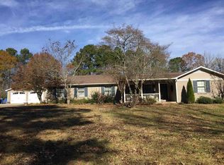 1201 Brookwood Pvt Dr, Hartselle, AL 35640