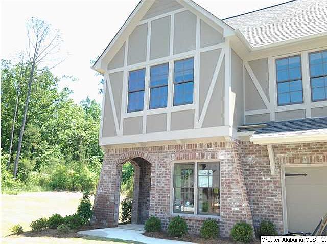 1st image of 217 Willow Lake Cir #126