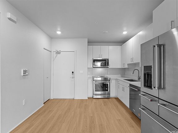 4th image of 91-3641 Iwikuamoo St #6303