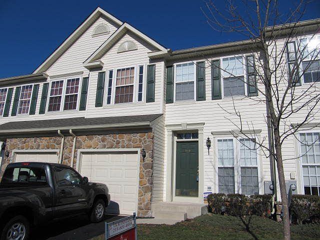 2nd image of 810 Geranium Dr