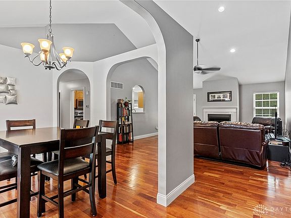 4th image of 1745 Swindon Ct