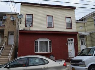134 70th St, Guttenberg, NJ 07093