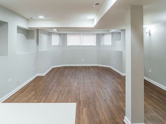 2nd image of 5116 N Kimball Ave #G