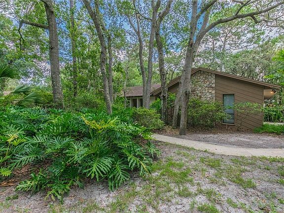 2nd image of 718 Sybilwood Cir