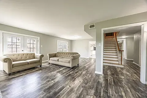 43 Parkway Cir — Photo 3
