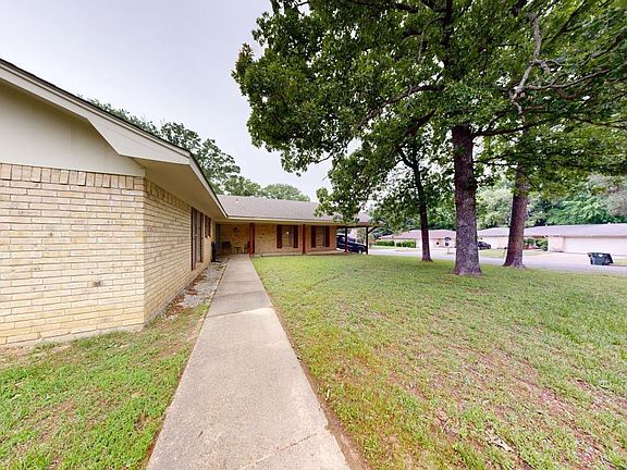 2nd image of 4401 Tartan Ct