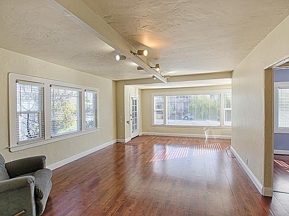 5th image of 503 Marnell Ave