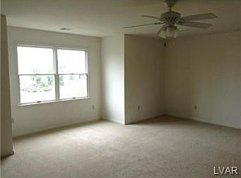 4th image of 306 Mill Race Dr