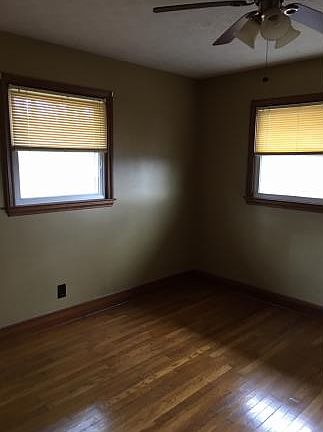 4th image of 3704 Skyland Dr