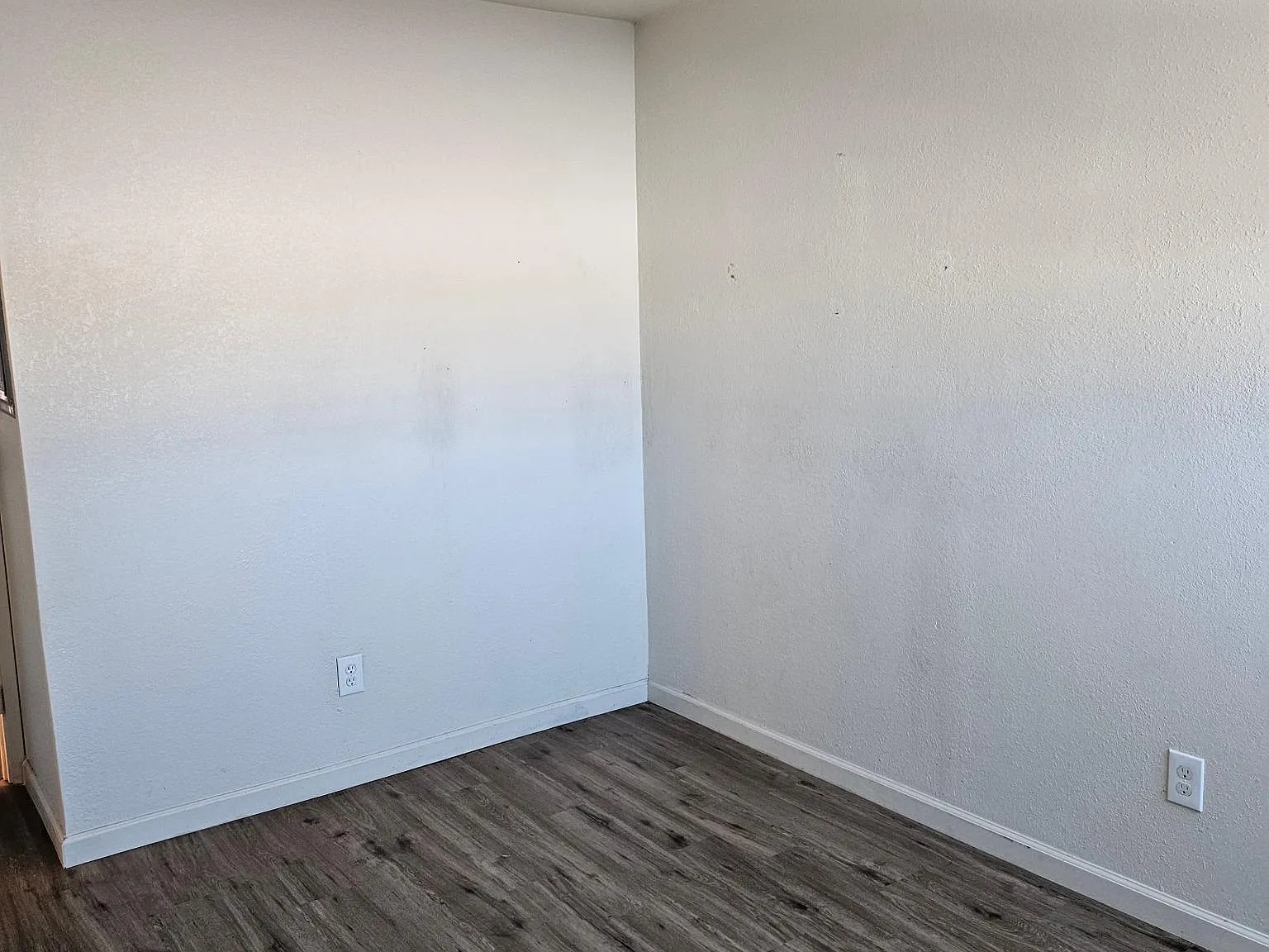 1414 E Oak St — Photo 4