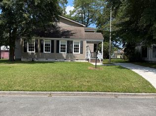 510 E 64th St, Savannah, GA 31405
