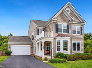 13578 Eagles Rest Dr, Leesburg, VA 20176