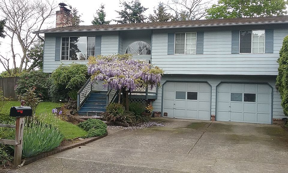 2nd image of 15125 SE 1st St