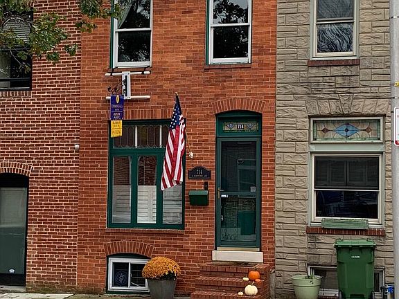 2nd image of 714 S Montford Ave