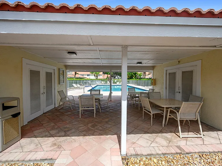 6371 Boca Cir — Photo 23