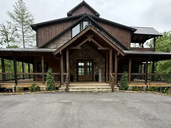 540 Weaver Creek Overlook, Blue Ridge, GA 30513