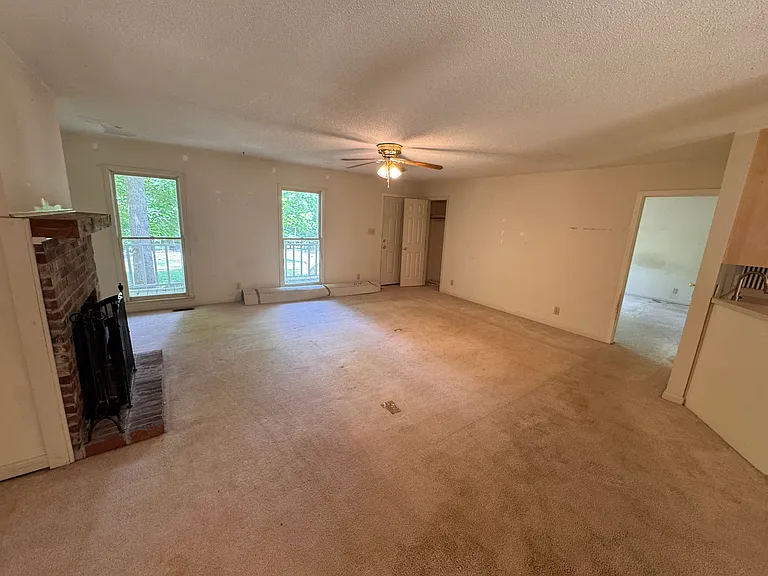 112 Oak Leaf Cir — Photo 13