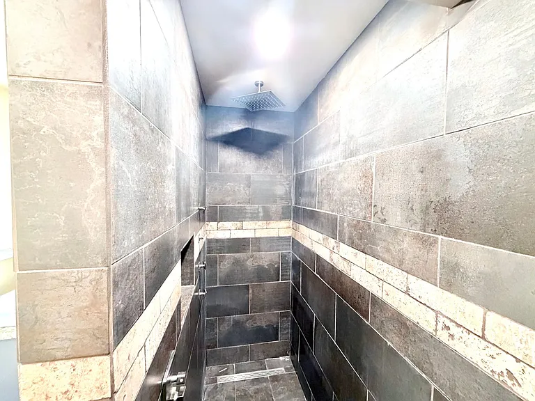 105 Brentwood Dr — Photo 12