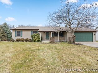 7331 Eleven Mile Rd NE, Rockford, MI 49341