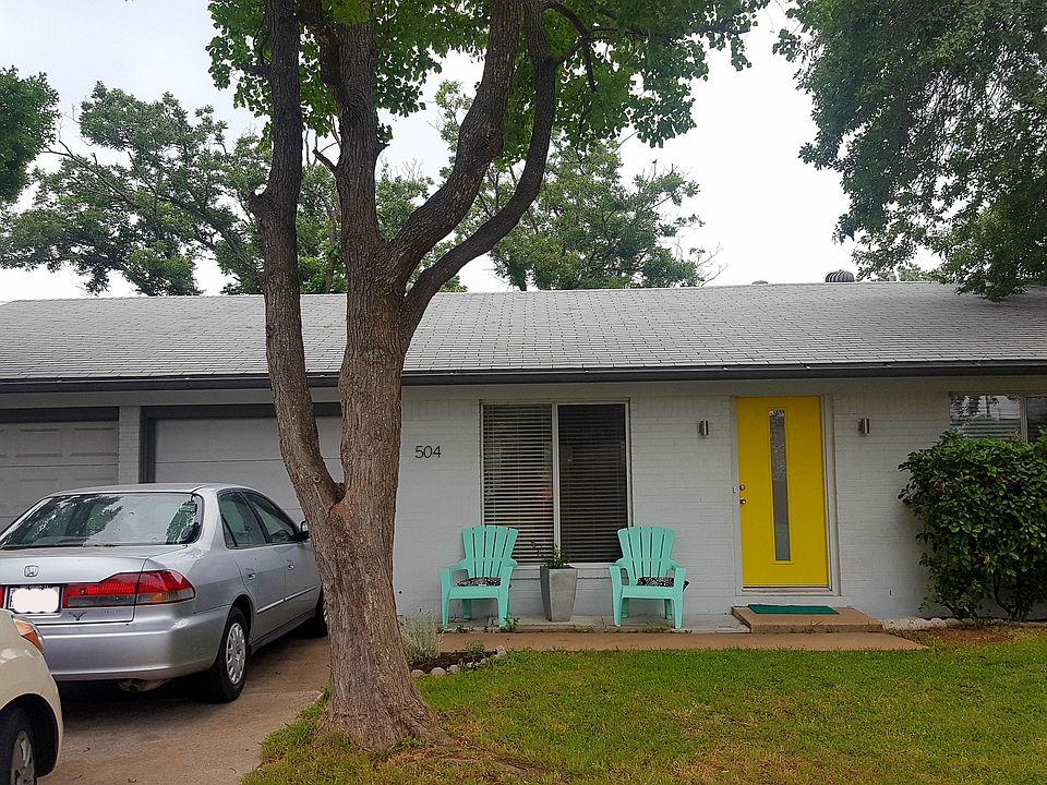 2nd image of 504 E Grady Dr