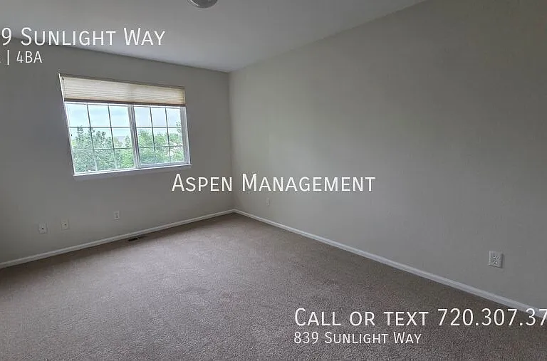 839 Sunlight Way — Photo 26