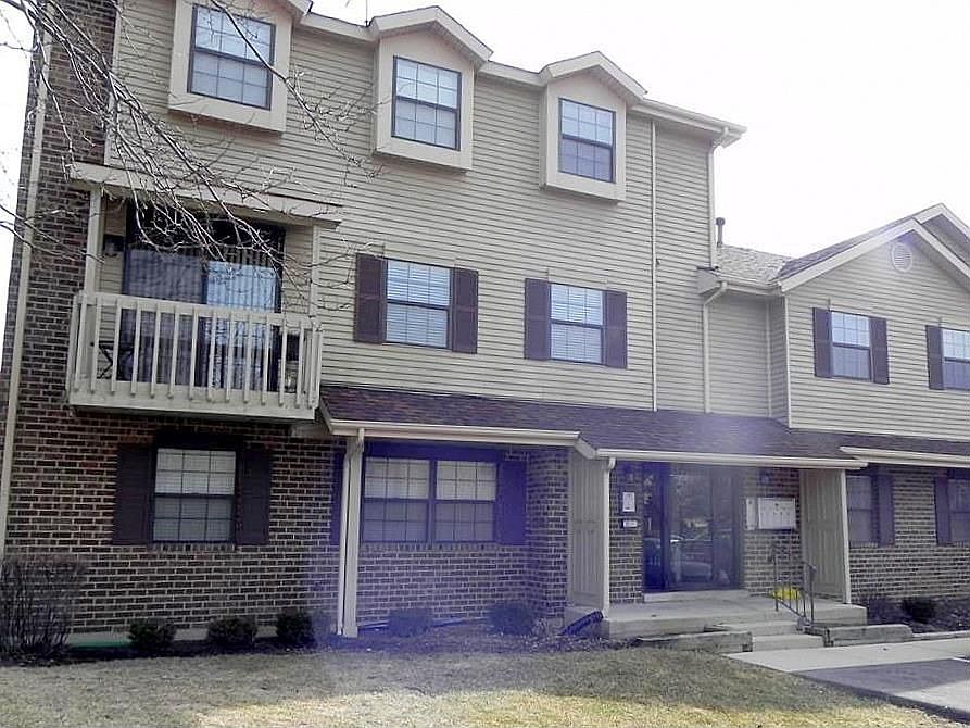 1st image of 1494 W Jefferson Ave #J-c