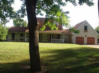 6707 W Dunbar Rd, Monroe, MI 48161