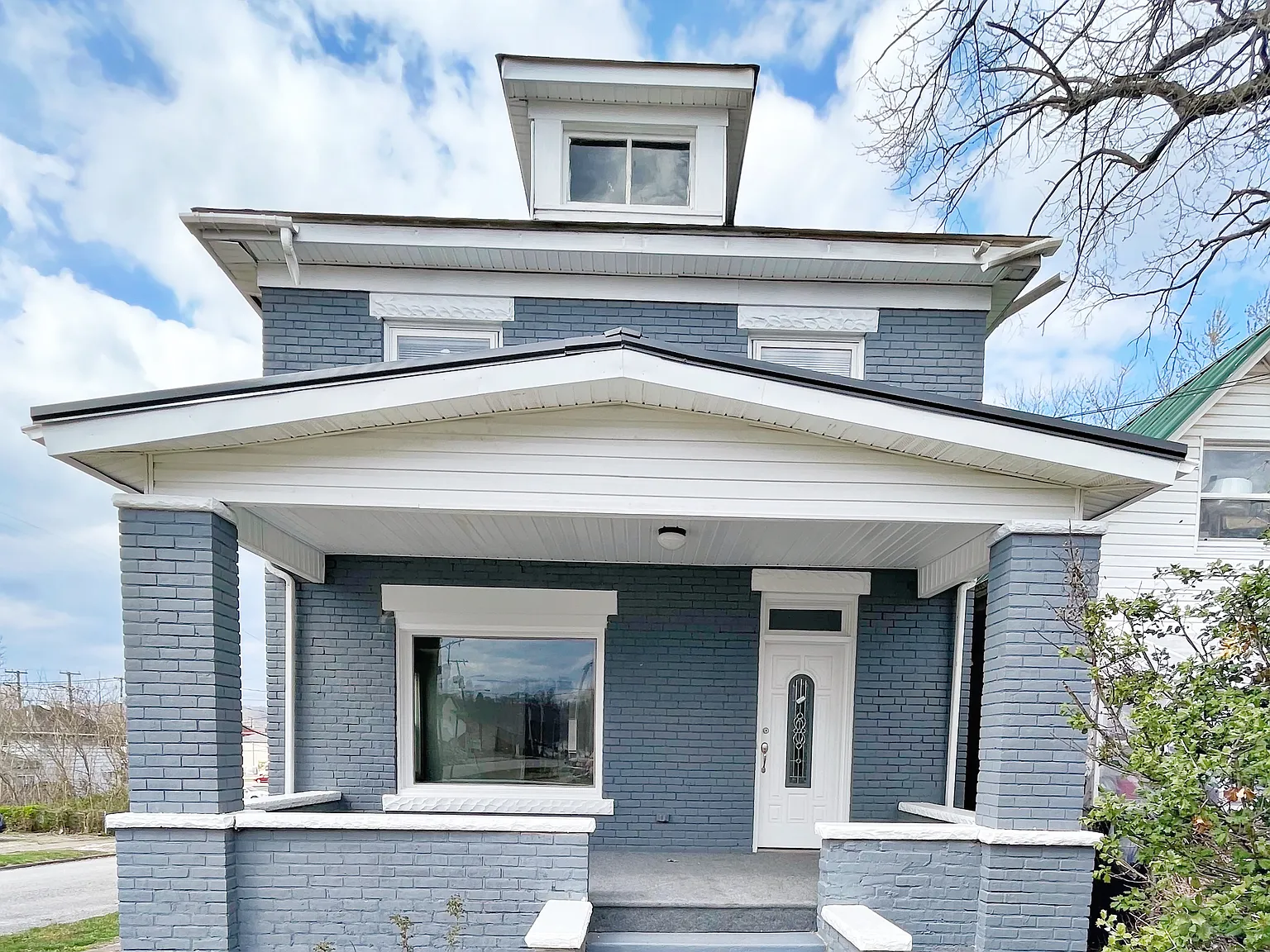 1 bed, $825 — Photo 1