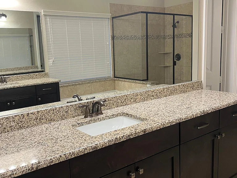 9012 Sandhills Dr — Photo 12