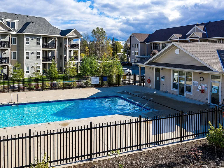 2 Cove Ct #108 — Photo 36