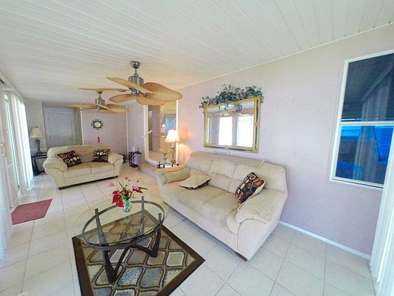 2nd image of 343 Starling Dr