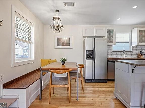 3rd image of 764 Grant Ter SE