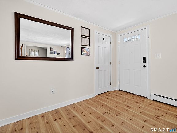 3rd image of 23 Skyview Terrace