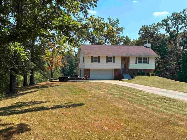 16312 N Hawthorne Ln, Mount Vernon, IL 62864