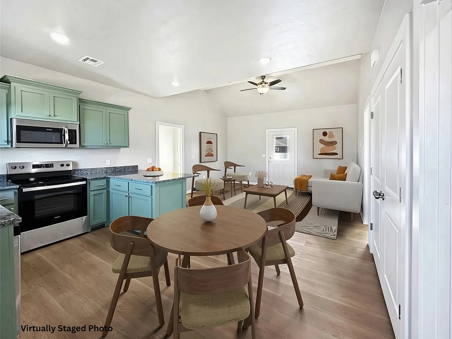 2 bed, 865 sqft, $1,195 — Photo 4
